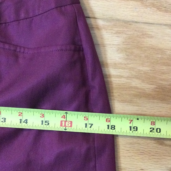 4 Peck & Peck fuchsia silk lined Capri pants - Picture 10 of 14